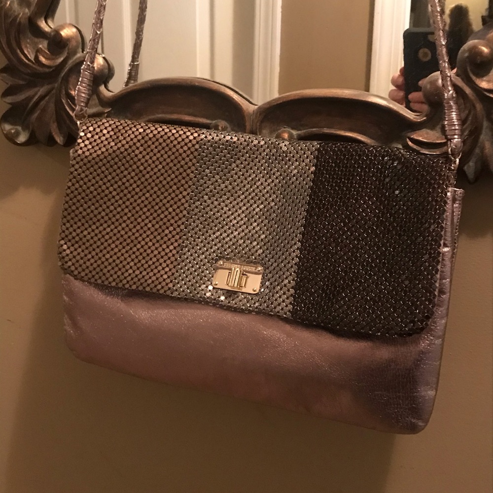 Brand new Elliot Lucca metallic, mesh purse